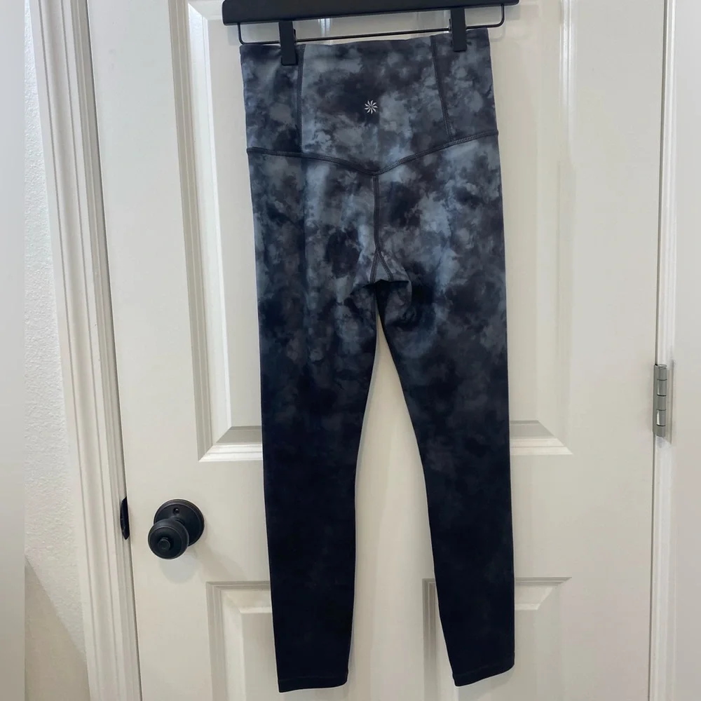 Athleta gray/black Ombré Elation Leggings - Picture 2 of 5